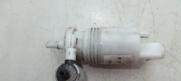 Mini One - Cooper R50 - 53 Windscreen/windshield washer pump 8377428 13037710