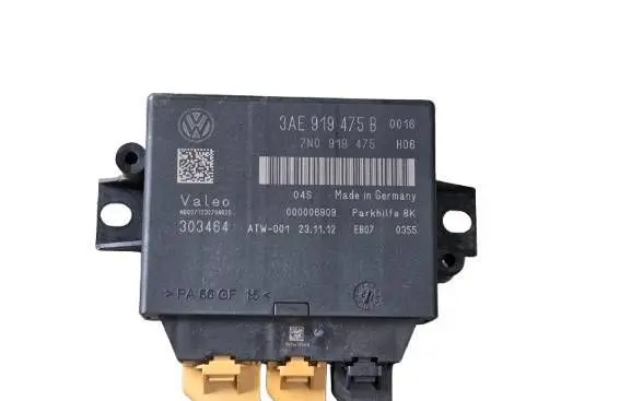 Volkswagen PASSAT B7 Parking PDC control unit/module 3AE919475B