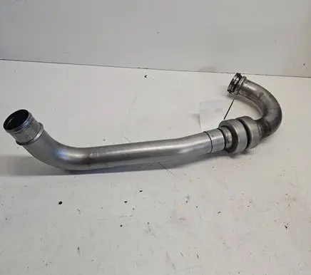 Air intake hose/pipe