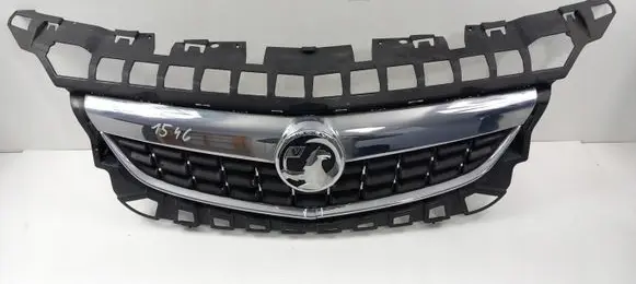Opel Astra J Front bumper upper radiator grill