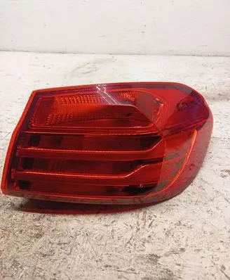 BMW 4 F32 F33 Rear/tail lights 7296100 618004