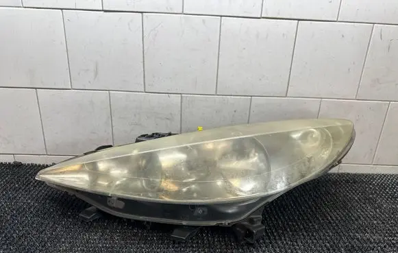 Peugeot 207 Headlight/headlamp 89901976 9683201880