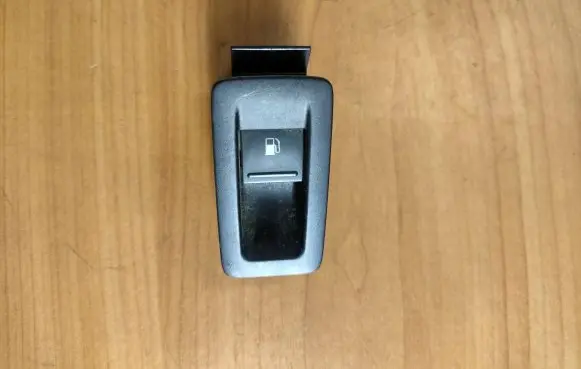 Volkswagen Touran II Electric window control switch 1T0959551A