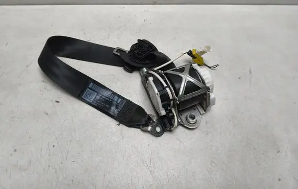 Volkswagen PASSAT CC Front seatbelt 3C1857705Q