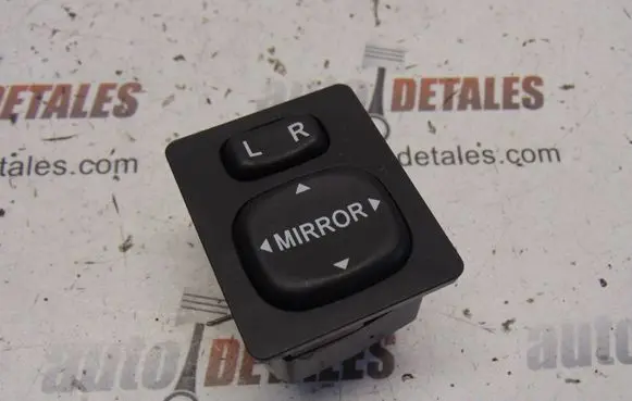 Toyota Verso Wing mirror switch 183574
