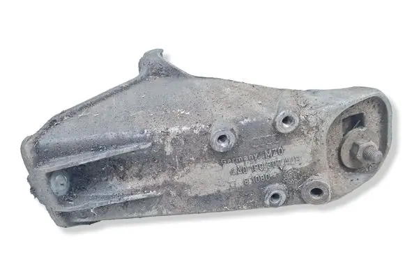 Audi A6 S6 C4 4A Engine mounting bracket 4A0199307A