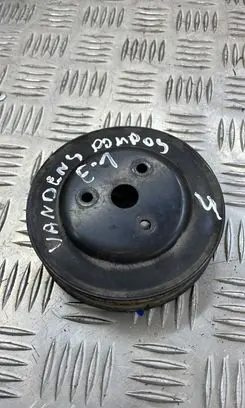 Opel Astra H Water pump pulley 