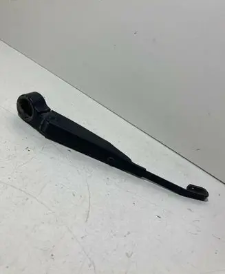 Dodge Caliber Rear wiper blade arm 05303787AD