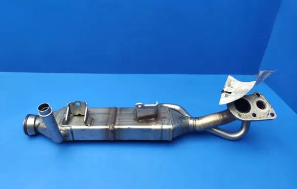 Mercedes-Benz S W221 EGR valve cooler 16421400175 0625500475 117000000000000
