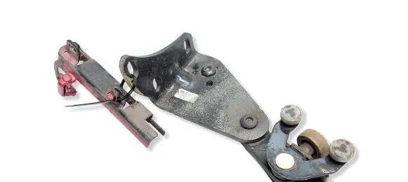 Volkswagen Transporter - Caravelle T5 Sliding door lower roller guide/hinge 7H0843398