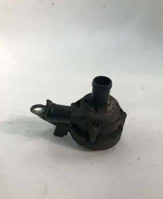 Volkswagen PASSAT B8 Electric auxiliary coolant/water pump 5q0965567j