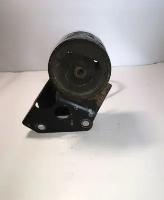 Nissan Murano Z50 Engine mount bracket 11270CA103 11270CA003