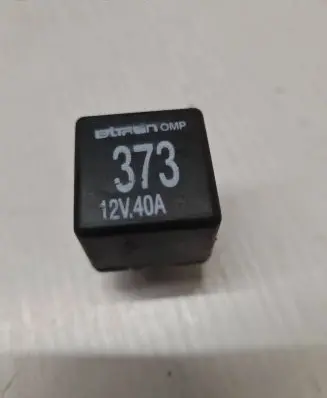 Audi A6 S6 C6 4F Other relay 8D0951253A PA66GF30