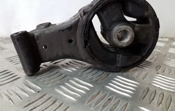 Fiat Croma Engine mount bracket 21031110