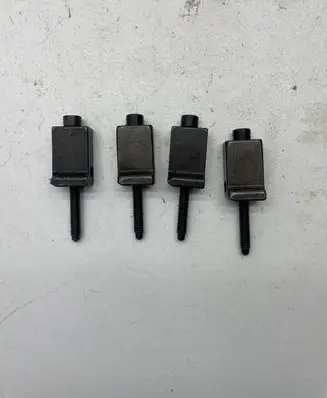Volkswagen PASSAT B6 Fuel Injector clamp holder