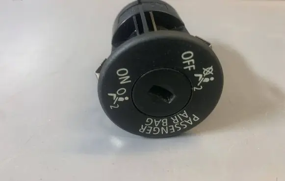 BMW 3 E90 E91 Passenger airbag on/off switch 5495140