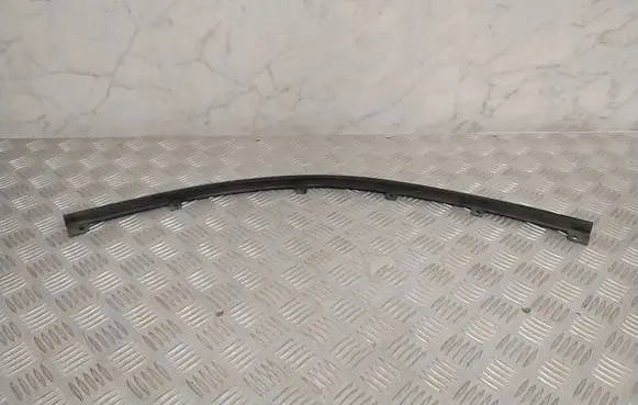 Mercedes-Benz C W204 Engine compartment rubber A2048800297