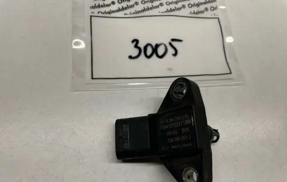Audi A5 Air pressure sensor 038906051J