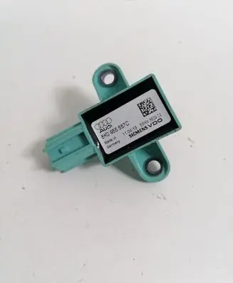 Audi A5 8T 8F Airbag deployment crash/impact sensor 8K0955557C