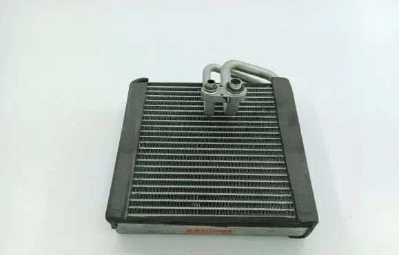 Chevrolet Trax Air conditioning (A/C) radiator (interior) 13395790