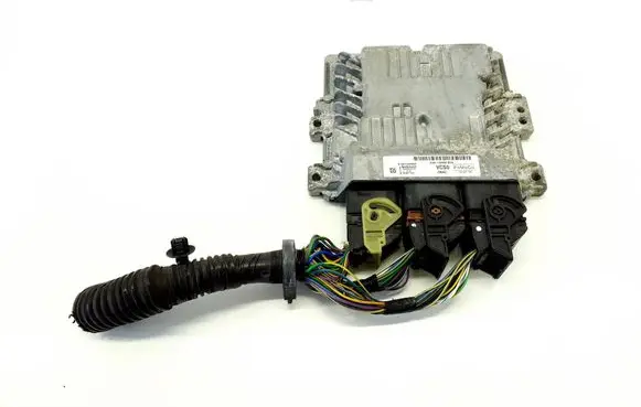 Ford C-MAX II Engine control unit/module AV6112A650BVA