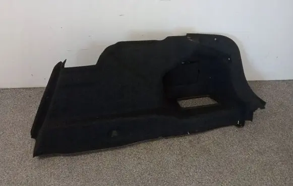 BMW 5 G30 G31 Front door card panel trim 7373570
