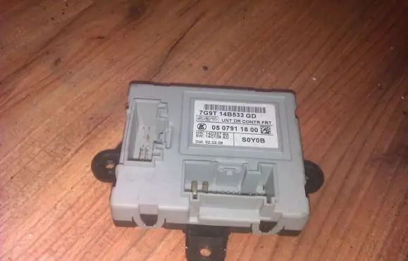 Volvo V70 Other control units/modules 7G9T14B533GD