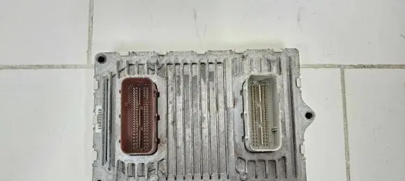 Fiat 500E Engine control unit/module P68086287AE 2841566404300 T02M10464YYUXN