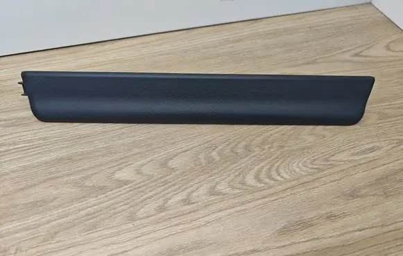 Volvo V60 Front sill trim cover 31306758 BQ2FA