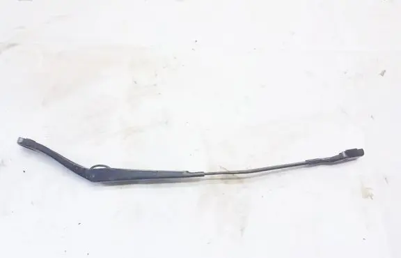 Volvo V70 Front wiper blade arm 30796037