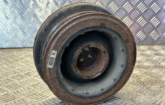 BMW 3 E90 E91 Crankshaft pulley