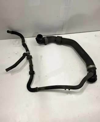 Volkswagen Golf VII Engine coolant pipe/hose 5Q0122101CN R145134