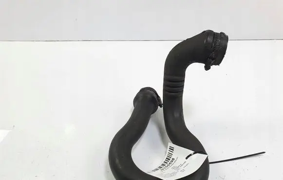 Opel Vivaro Air intake hose/pipe 8200760918