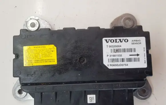Volvo S90, V90 Airbag control unit/module 31681532 625235300