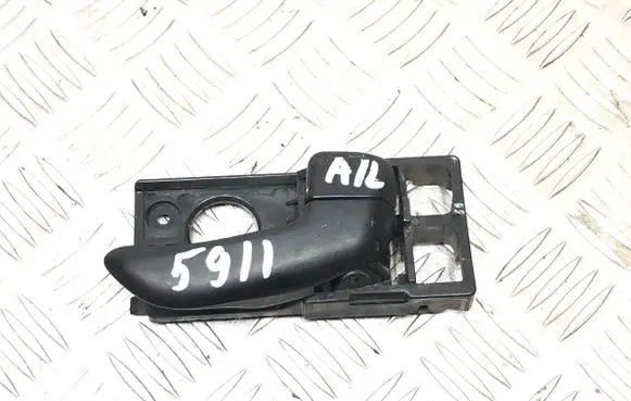 Hyundai i10 Rear door interior handle 826230X000