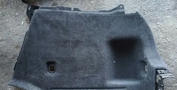 Mazda 5 Tailgate/boot cover trim set 107KW
