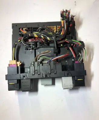 Volkswagen PASSAT B6 Comfort/convenience module 3C8937049D