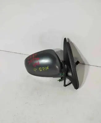Volkswagen Jetta V Front door electric wing mirror 