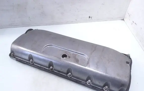 Volkswagen Phaeton Rocker cam cover 07Z103469