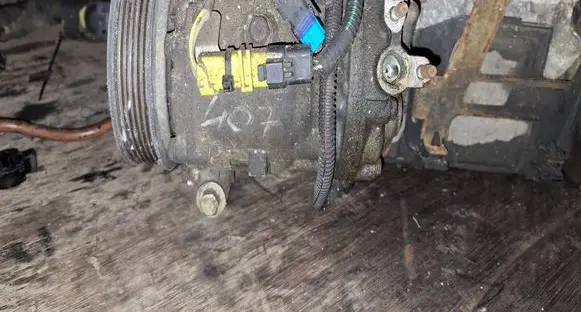 Peugeot 407 Air conditioning (A/C) compressor (pump) 