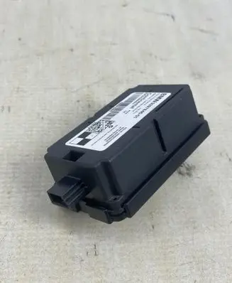 BMW 3 F30 F35 F31 Antenna control unit 9397846