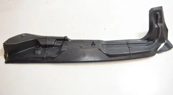 Audi A4 S4 B6 8E 8H Fender end trim 8E0821111A