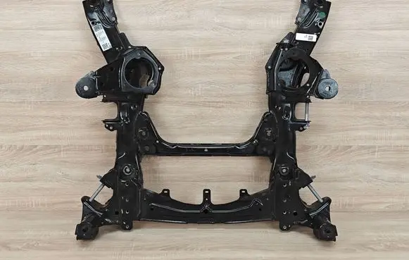 BMW X5 G05 Front axle beam 6884852