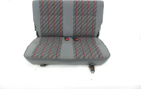 Opel Frontera A Second row seats 