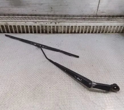 Mazda 5 Windshield/front glass wiper blade 