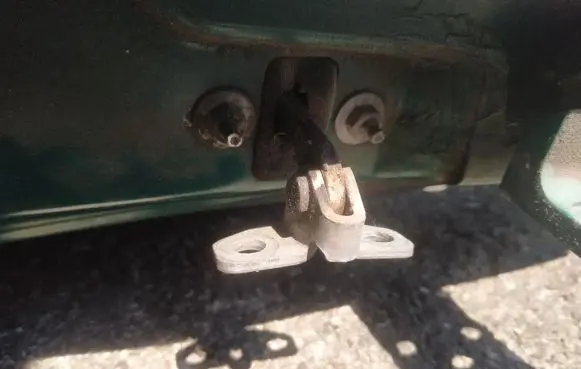Peugeot Partner Front door check strap stopper 