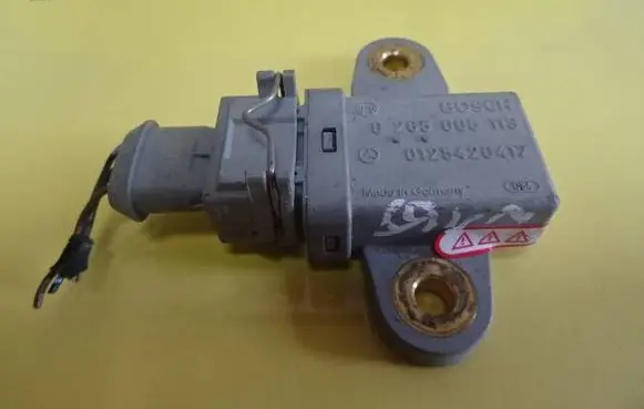 Mercedes-Benz A W168 Airbag deployment crash/impact sensor 0265005113 0125420417