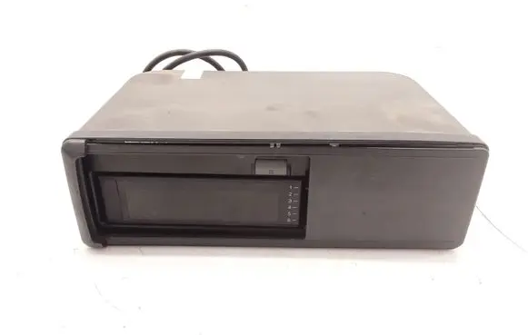 Alfa Romeo 166 CD/DVD changer 6561114091 46752401 5WK78171