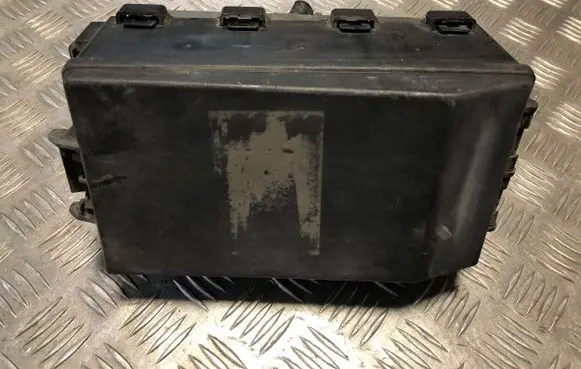 Ford Focus Fuse box set 518261201