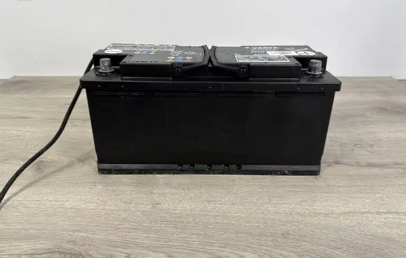 Audi A6 S6 C7 4G Car battery 7P0915105D